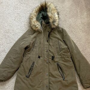 Rainforest Tan Jacket with Faux Fur